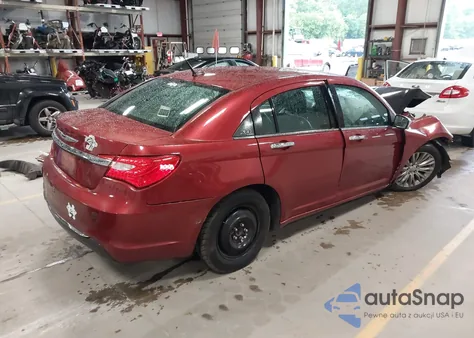 2011 Chrysler 200 Limited z USA, uszkodzony, nr VIN 1C3BC2FG2BN600089
